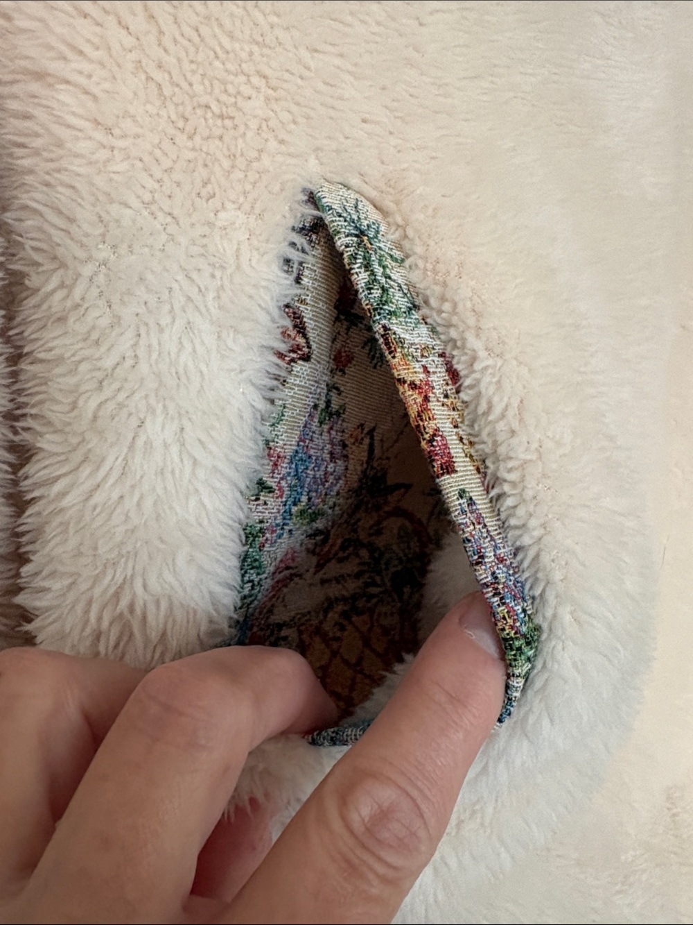 CIDER fleece collar floral cat sweatshirt 🐈 🐈‍⬛ 🐈 🐈‍⬛ 🐈 🐈‍⬛ 🐈 🐈‍⬛ - Picture 5 of 10